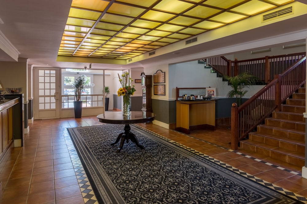 City Lodge Hotel GrandWest — Hotel building in Cape Town, Western Cape