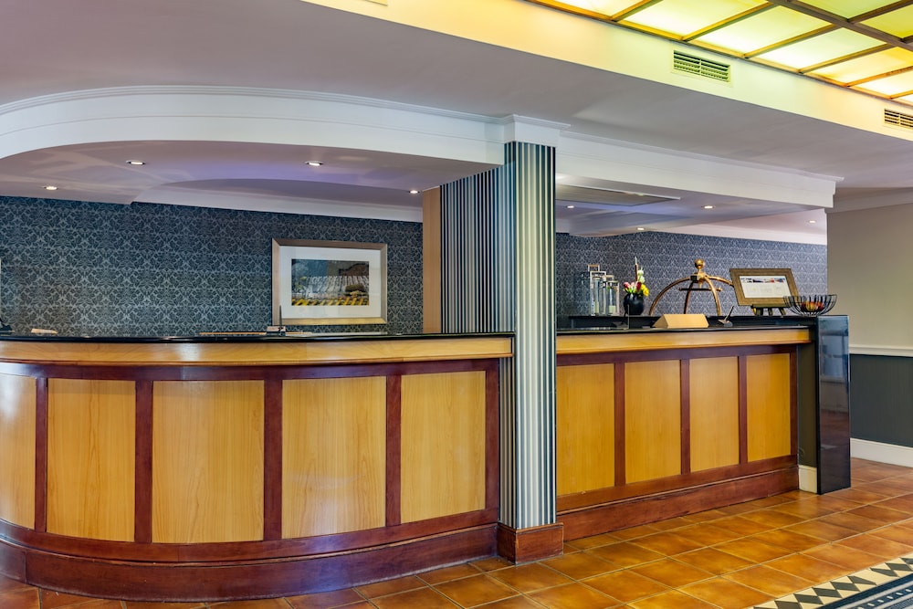 City Lodge Hotel GrandWest — Hotel building in Cape Town, Western Cape