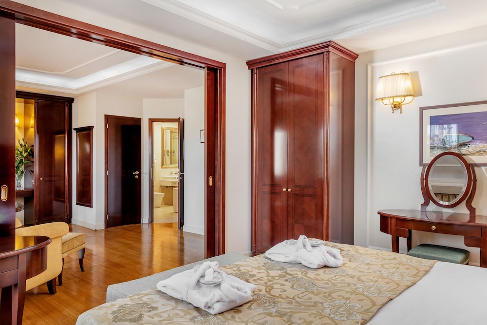 Hotel President Solin — Hotel rooms in Solin, Split-Dalmatia