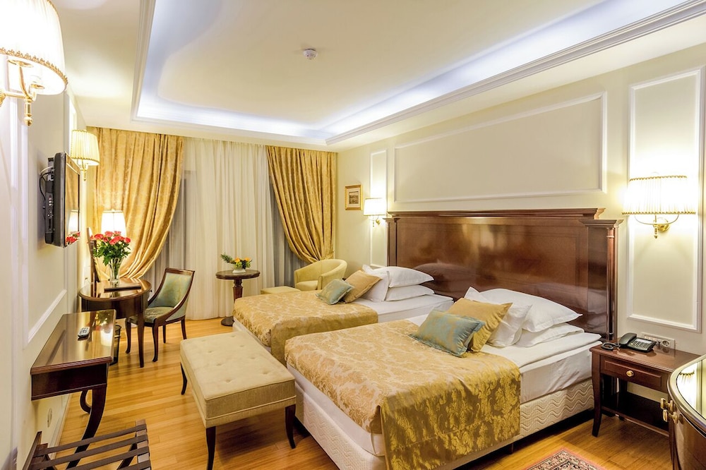 Hotel President Solin — Hotel rooms in Solin, Split-Dalmatia
