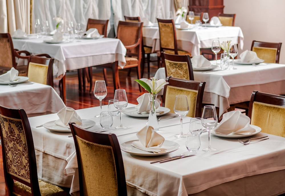 Hotel President Solin — Restaurant & bars in Solin, Split-Dalmatia