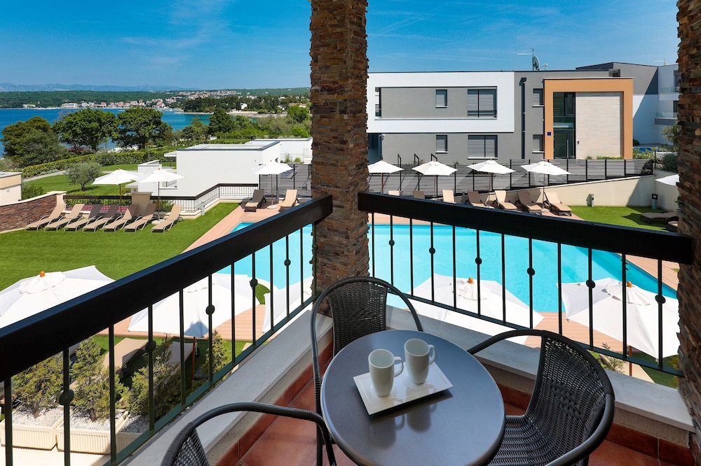 Blue Waves Resort - zdjęcie 4
