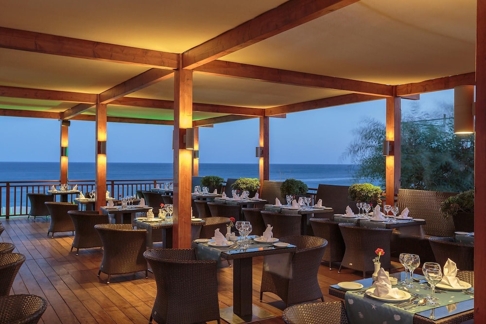 Akka Alinda Hotel — Restaurant & bars in Kemer