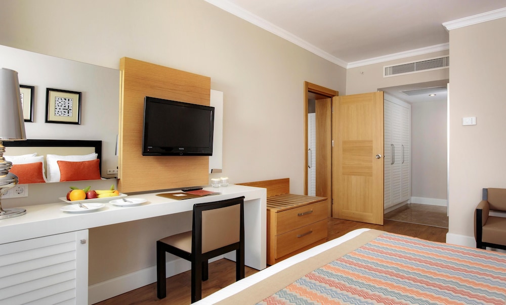 Akka Alinda Hotel — Hotel rooms in Kemer