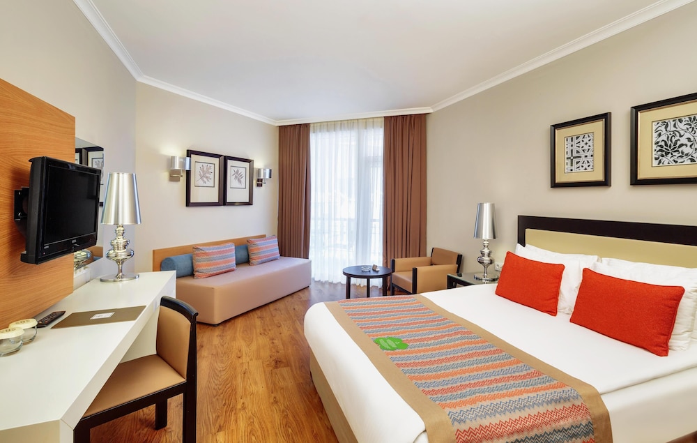 Akka Alinda Hotel — Hotel rooms in Kemer