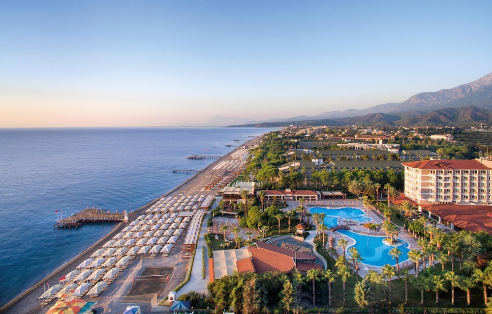 Akka Alinda Hotel — Main photo in Kemer