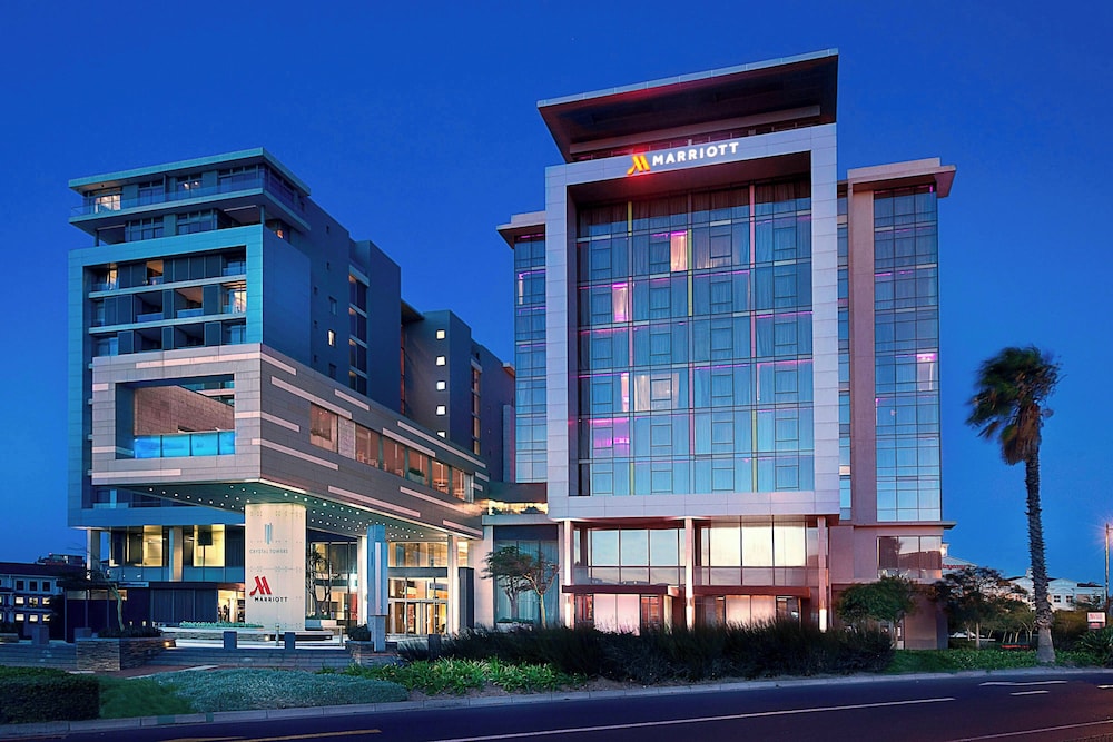 Cape Town Marriott Hotel Crystal Towers — Hotel building in Cape Town, Western Cape