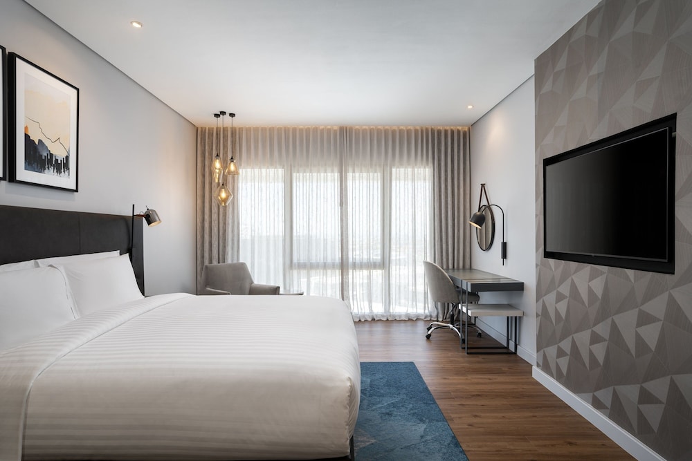 Cape Town Marriott Hotel Crystal Towers — Hotel rooms in Cape Town, Western Cape