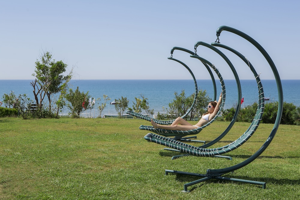 Alba Queen Hotel - Ultra All Inclusive — Beach in Side