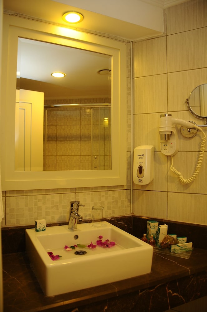 Alba Queen Hotel - Ultra All Inclusive — Hotel rooms in Side