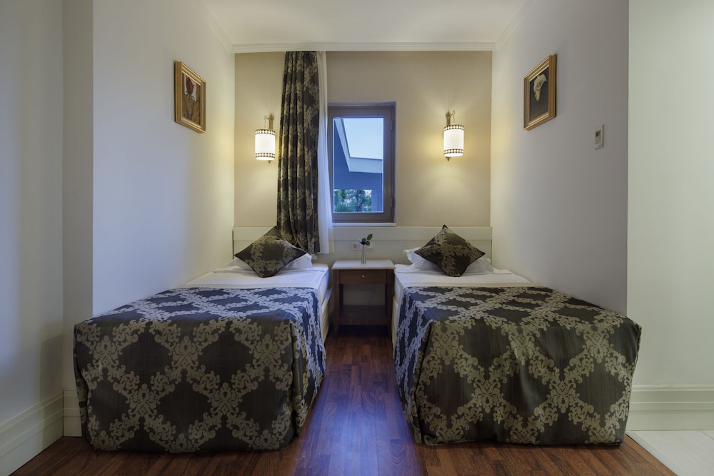 Alba Queen Hotel - Ultra All Inclusive — Hotel rooms in Side