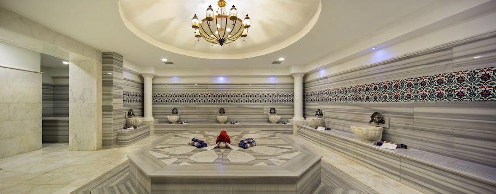 Alba Queen Hotel - Ultra All Inclusive — Spa in Side
