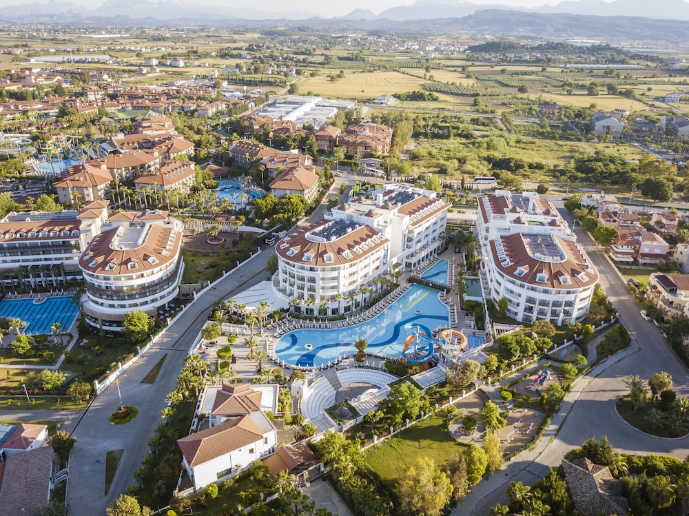 Alba Queen Hotel - Ultra All Inclusive — Swimming pool in Side
