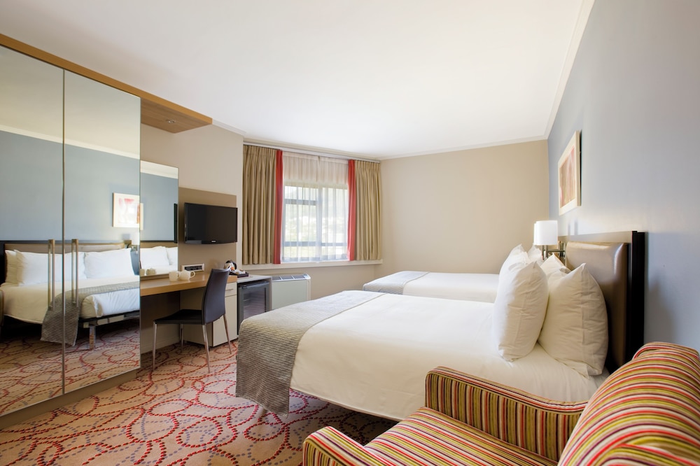 Sunsquare Cape Town Gardens — Hotel rooms in Cape Town, Western Cape