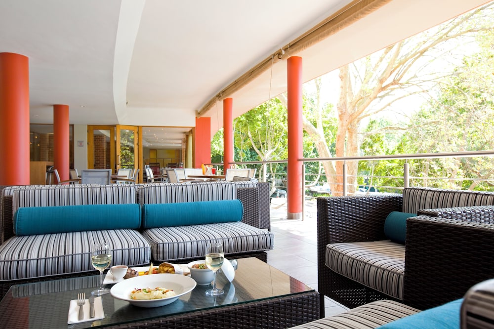 Sunsquare Cape Town Gardens — Restaurant & bars in Cape Town, Western Cape