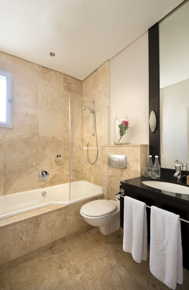 Grand Daddy Boutique Hotel — Hotel rooms in Cape Town, Western Cape