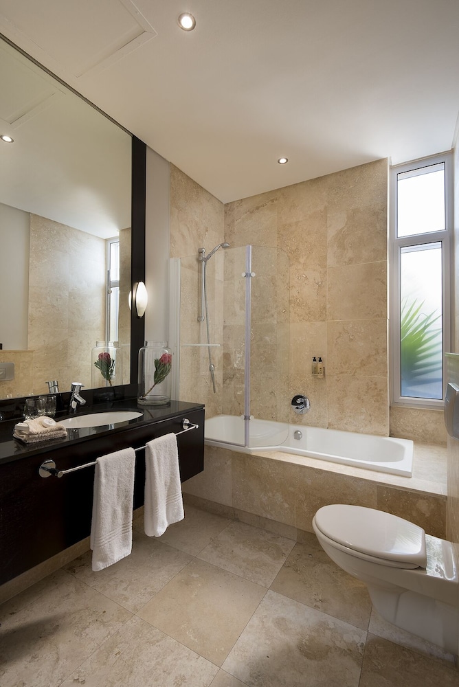 Grand Daddy Boutique Hotel — Hotel rooms in Cape Town, Western Cape