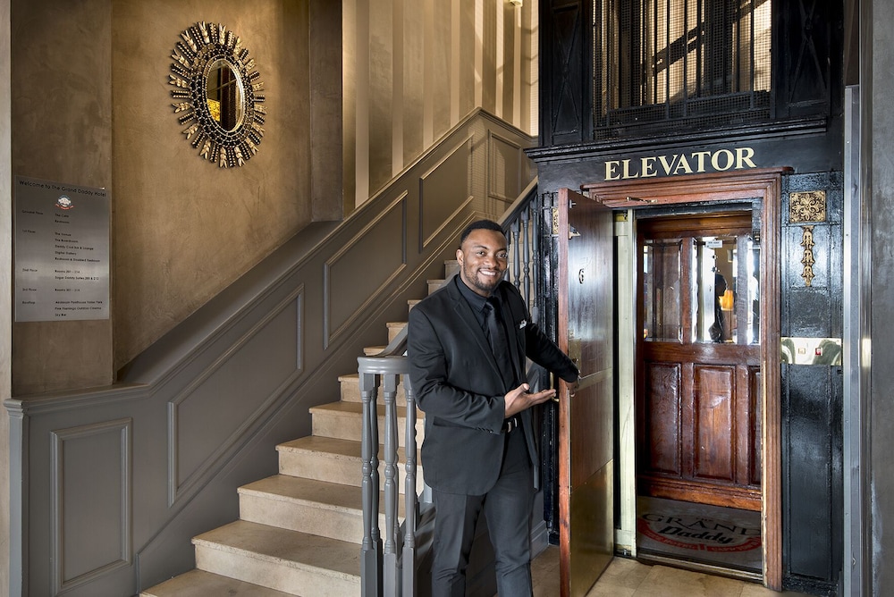 Grand Daddy Boutique Hotel — Hotel building in Cape Town, Western Cape