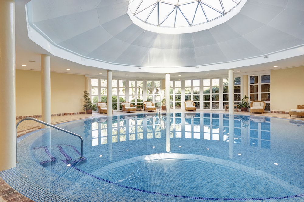 Grupotel Playa Club — Swimming pool in Cala'n Bosch, Balearic Islands