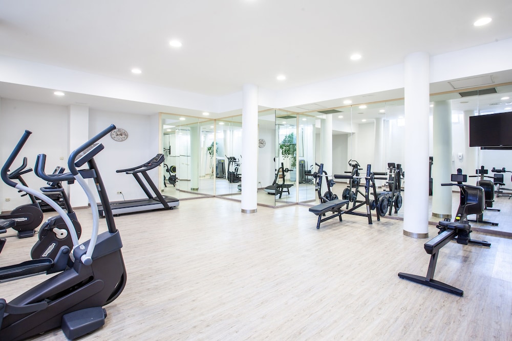 Grupotel Playa Club — Sports & recreation in Cala'n Bosch, Balearic Islands