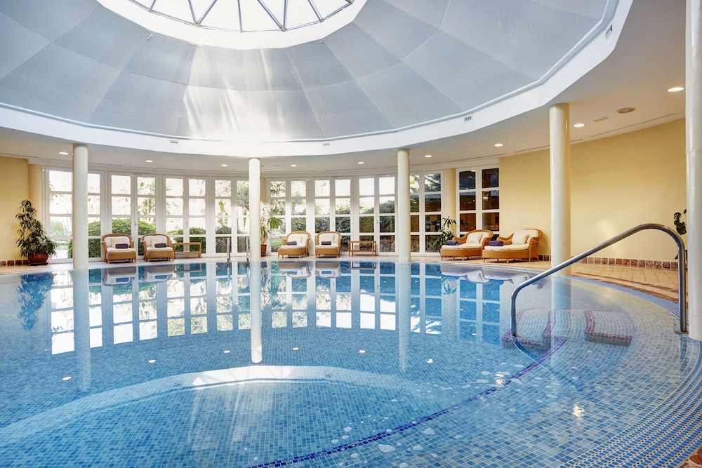 Grupotel Playa Club — Swimming pool in Cala'n Bosch, Balearic Islands