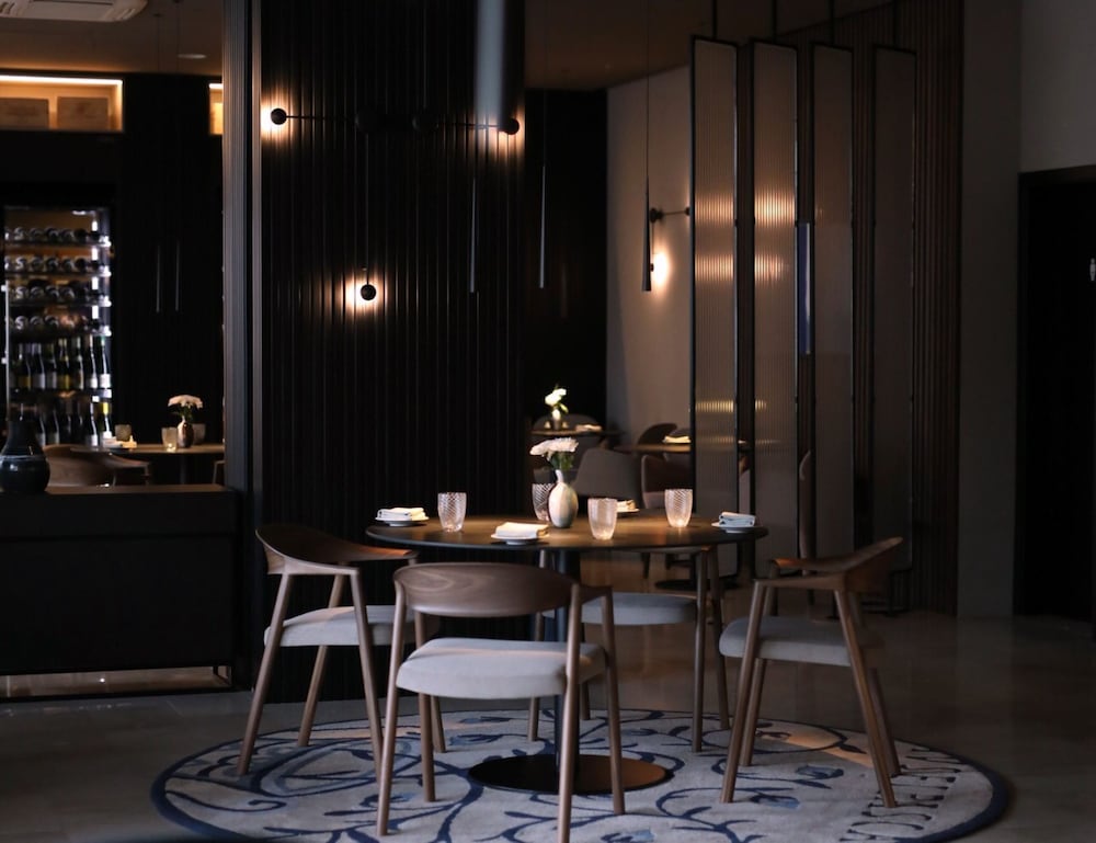 Valamar Riviera Hotel & Residence — Restaurant & bars in Poreč, Istria