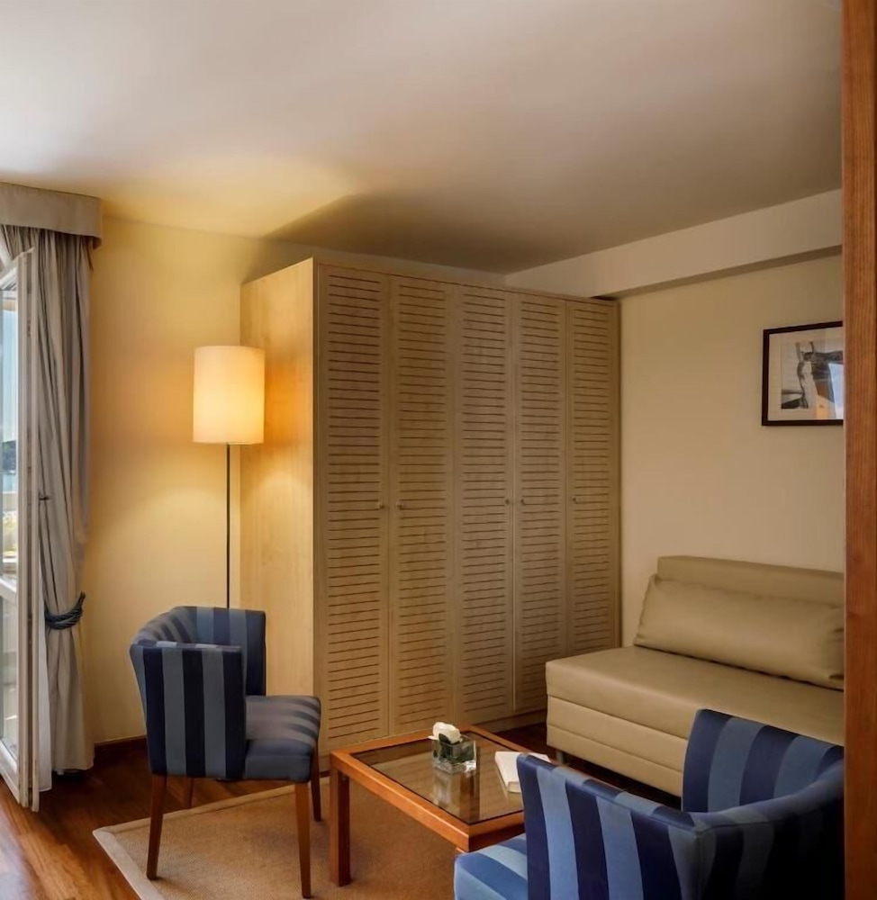 Valamar Riviera Hotel & Residence — Hotel rooms in Poreč, Istria