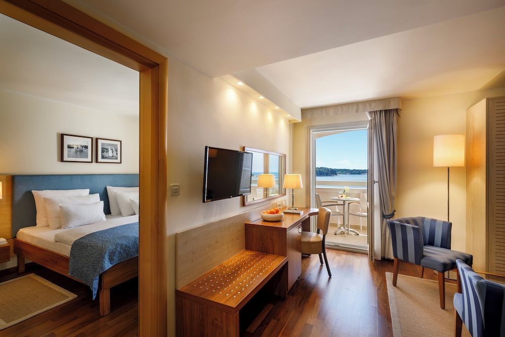 Valamar Riviera Hotel & Residence — Hotel rooms in Poreč, Istria