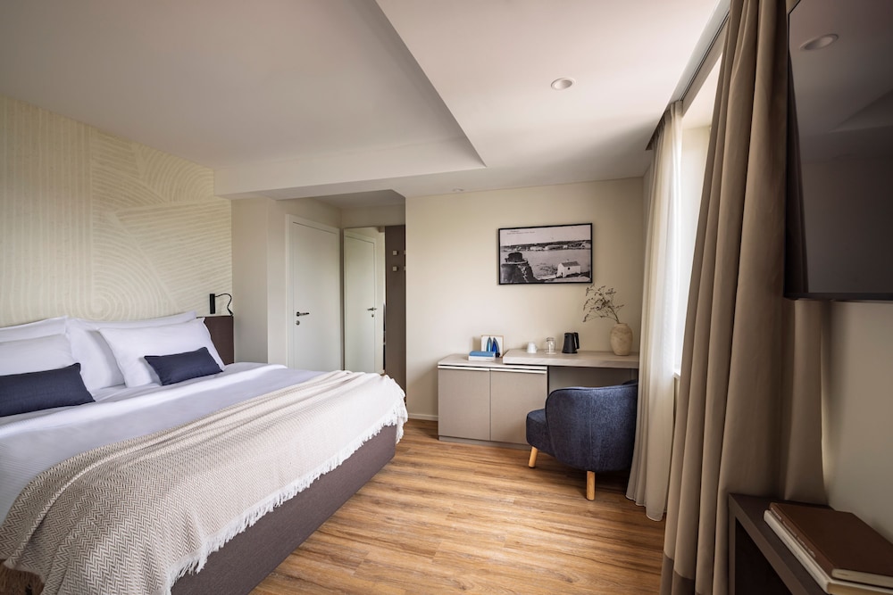 Valamar Riviera Hotel & Residence — Hotel rooms in Poreč, Istria