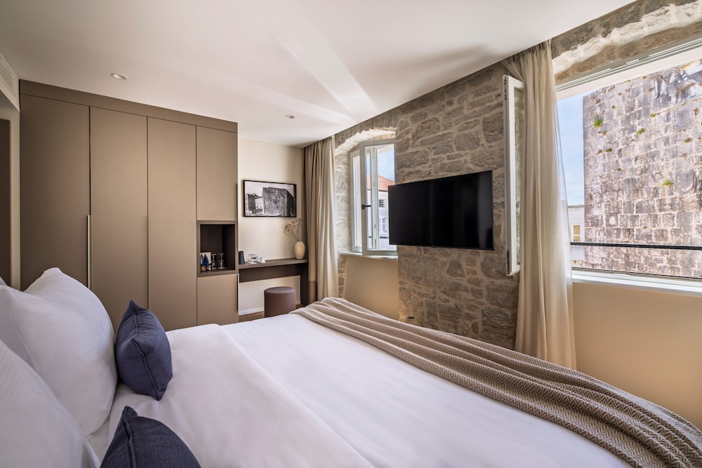 Valamar Riviera Hotel & Residence — Hotel rooms in Poreč, Istria