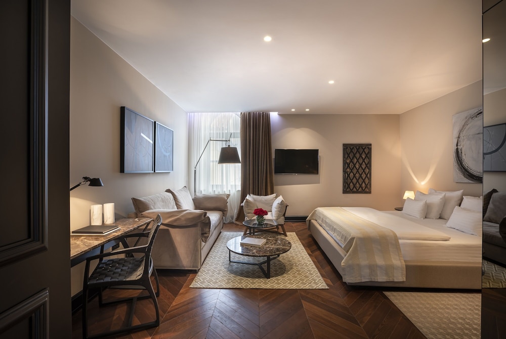 Valamar Riviera Hotel & Residence — Hotel rooms in Poreč, Istria