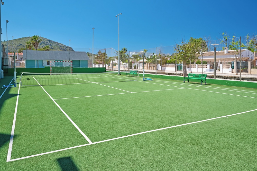 Grupotel Port d'Alcudia — Sports & recreation in Alcudia, Balearic Islands