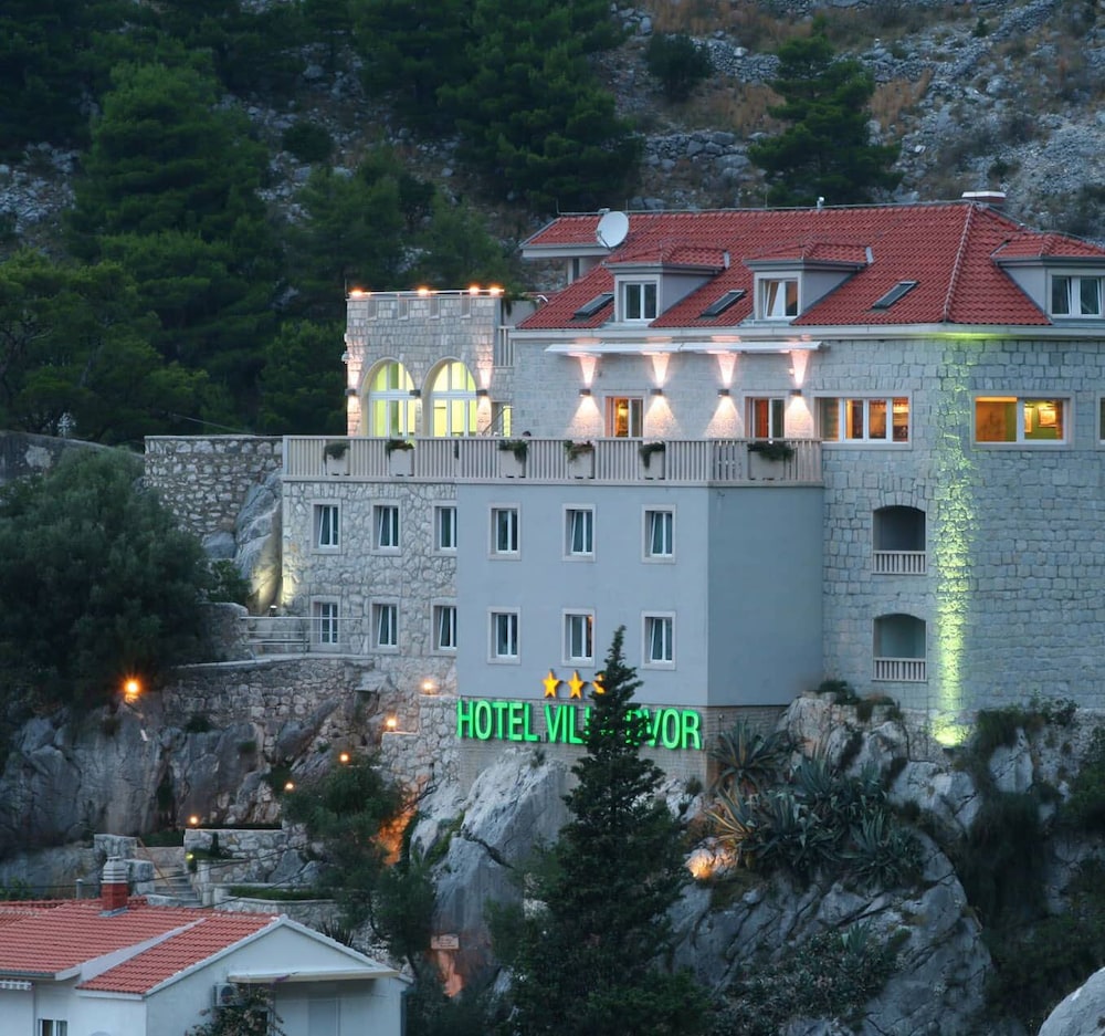 Hotel Villa Dvor — View in Omiš, Split-Dalmatia