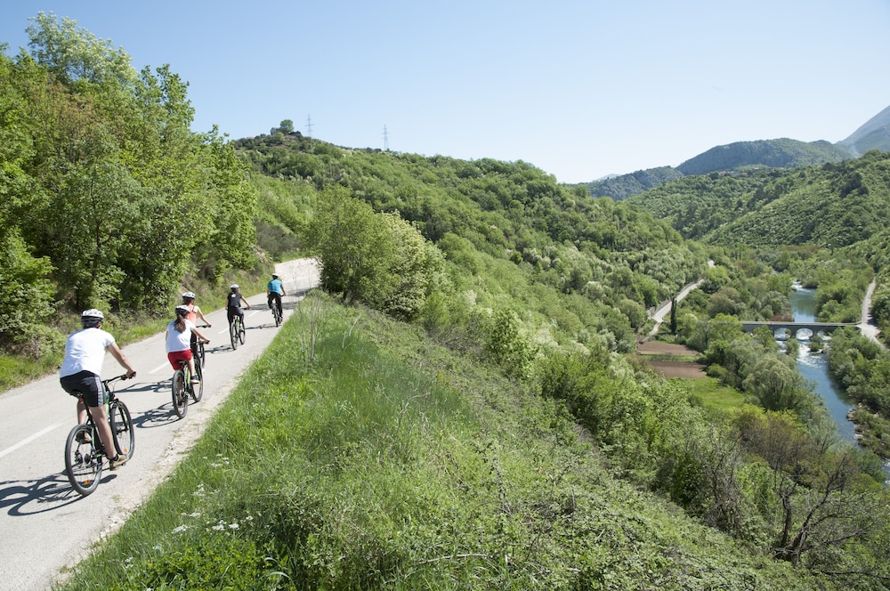Hotel Villa Dvor — On-site activities in Omiš, Split-Dalmatia