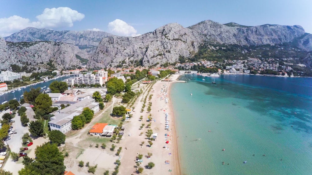 Hotel Villa Dvor — Outdoor in Omiš, Split-Dalmatia
