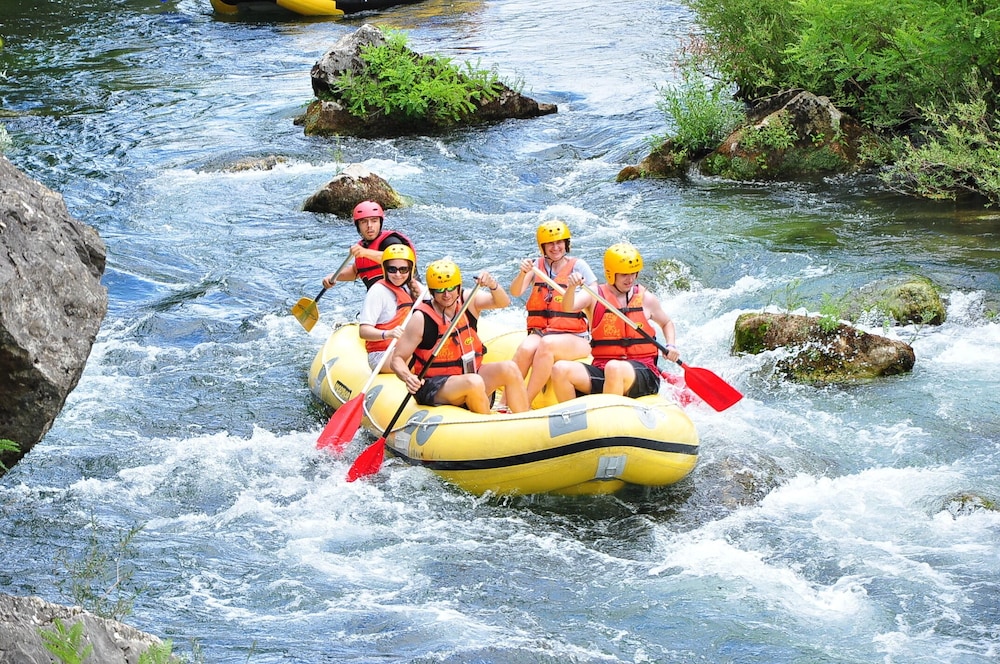 Hotel Villa Dvor — On-site activities in Omiš, Split-Dalmatia