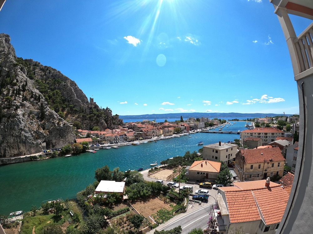 Hotel Villa Dvor — View in Omiš, Split-Dalmatia