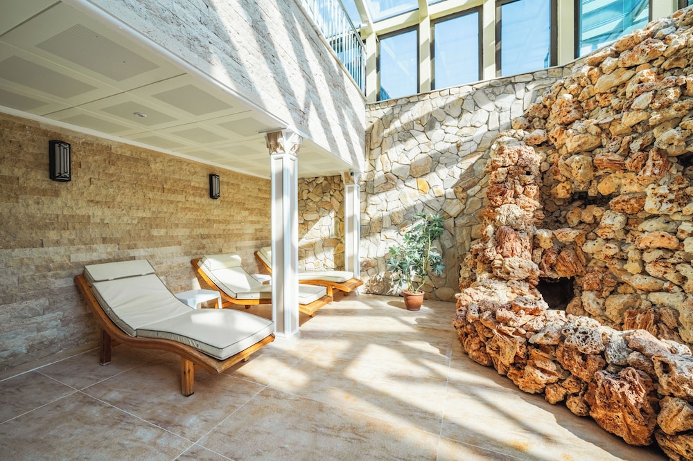 Hotel Aqua - All Inclusive — Spa in İçmeler, Mugla