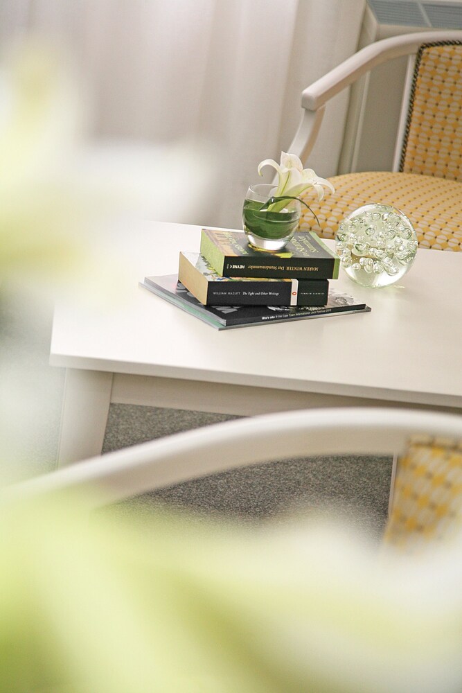 Foreshore Hotel — Hotel rooms in Cape Town, Western Cape