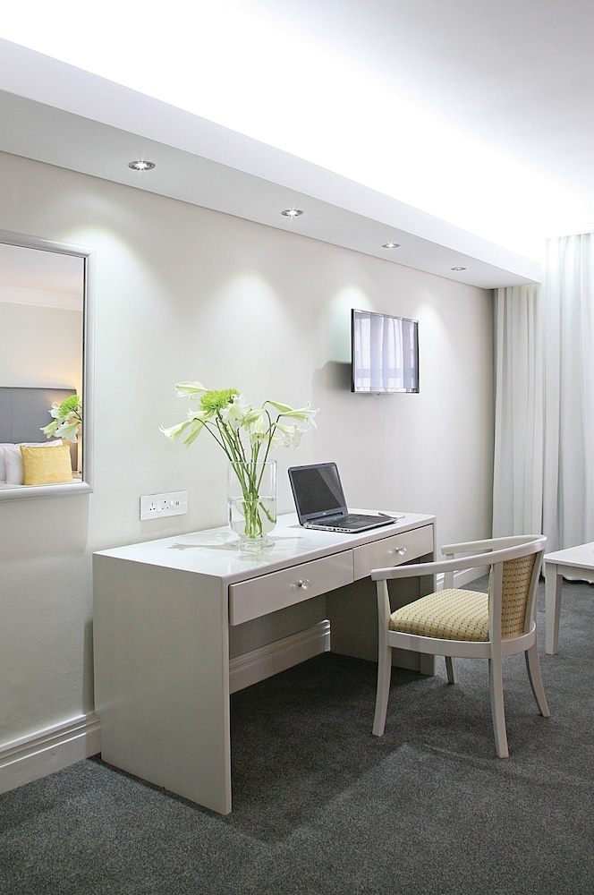 Foreshore Hotel — Hotel rooms in Cape Town, Western Cape