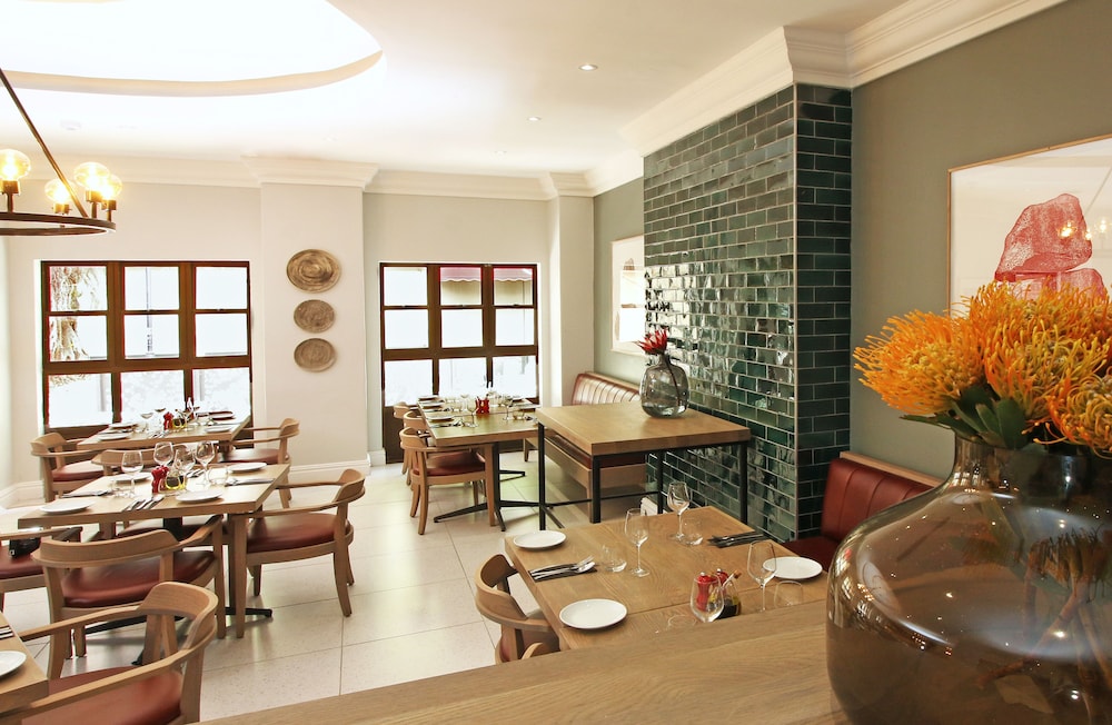 Foreshore Hotel — Restaurant & bars in Cape Town, Western Cape