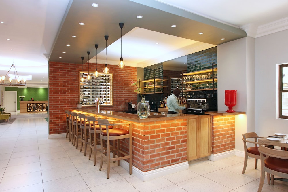 Foreshore Hotel — Restaurant & bars in Cape Town, Western Cape