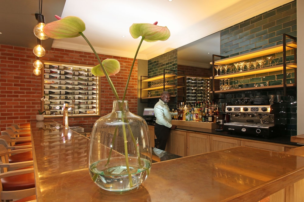 Foreshore Hotel — Restaurant & bars in Cape Town, Western Cape