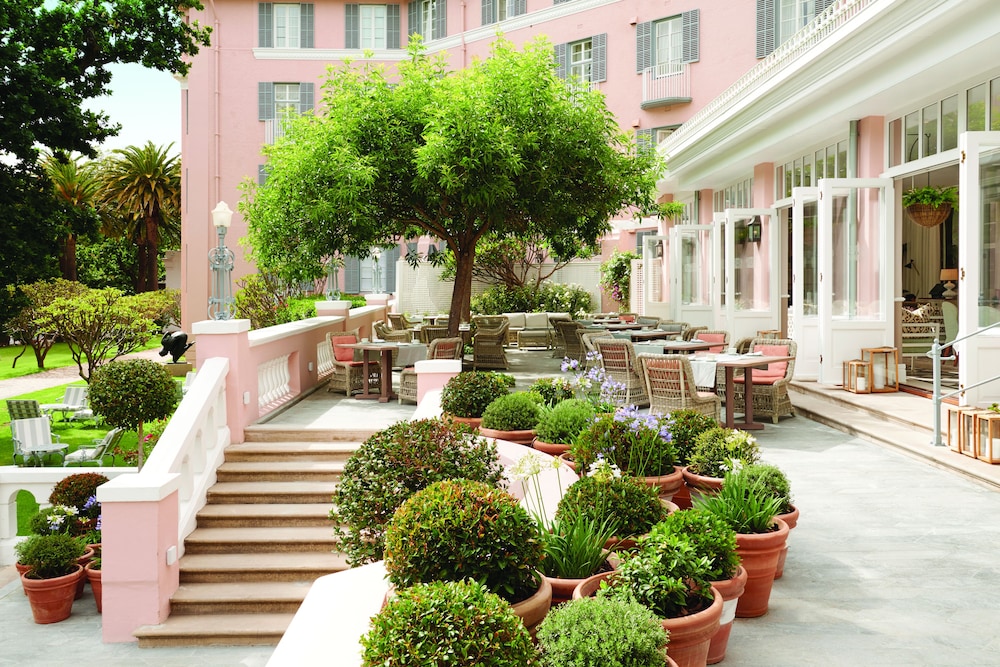 Mount Nelson, A Belmond Hotel, Cape Town — Hotel building in Cape Town, Western Cape