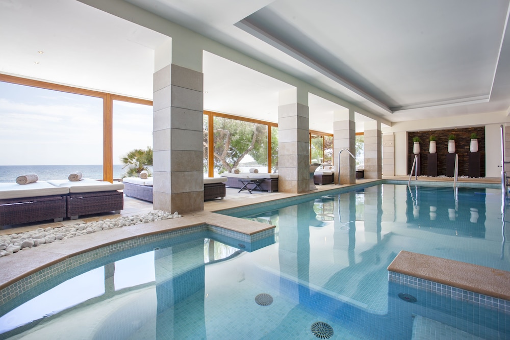 Grupotel Aguait Resort & Spa - Adults Only — Swimming pool in Cala Ratjada, Balearic Islands