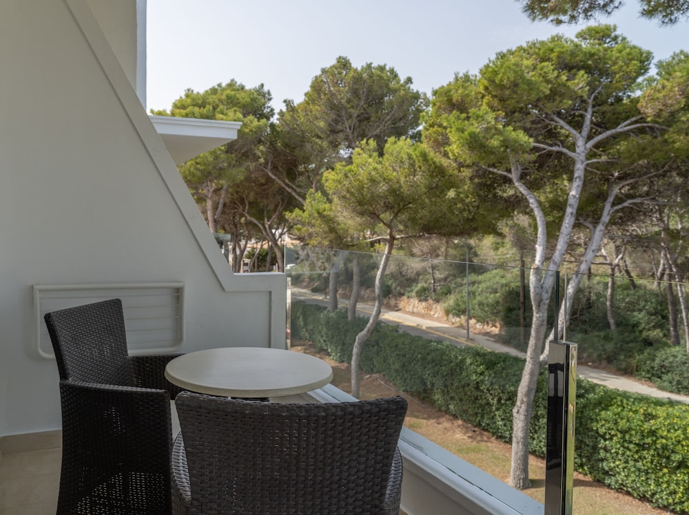 Grupotel Aguait Resort & Spa - Adults Only — Hotel building in Cala Ratjada, Balearic Islands