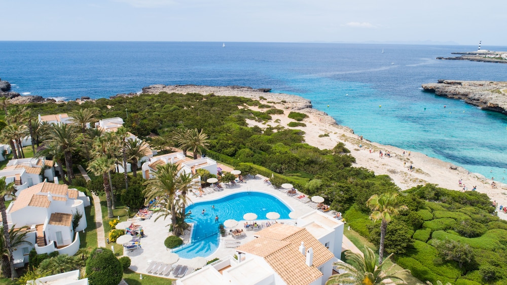 Grupotel Aldea Cala'n Bosch — Swimming pool in Cala'n Bosch, Balearic Islands