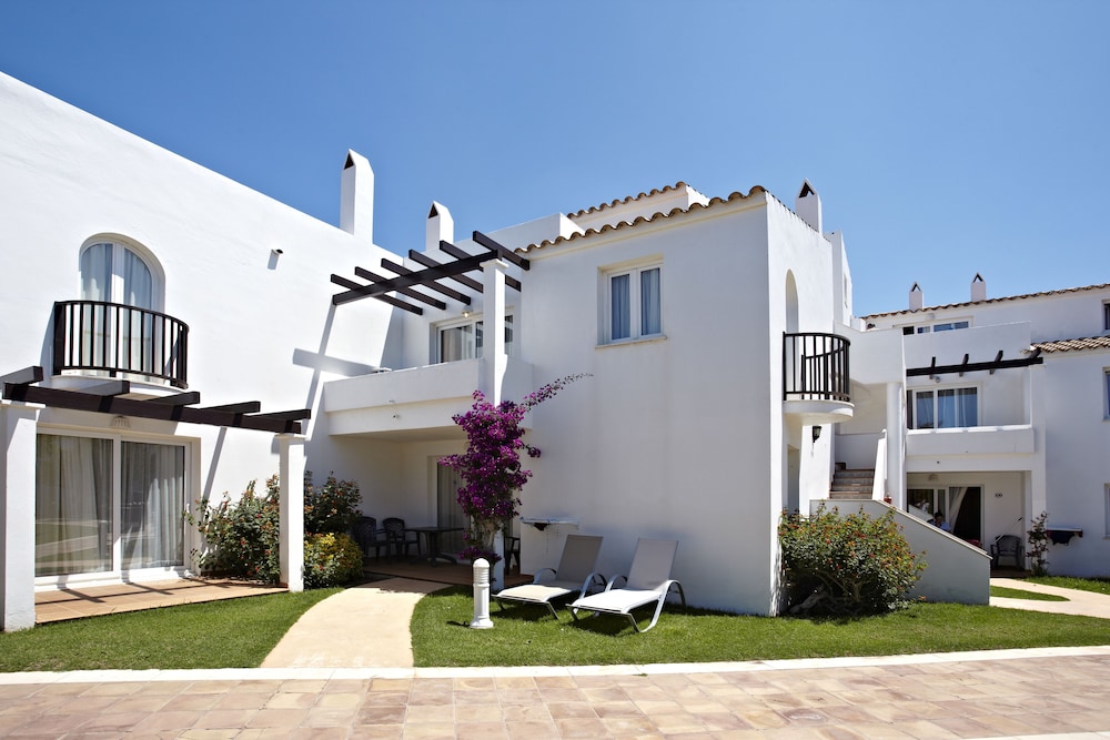 Grupotel Aldea Cala'n Bosch — Hotel building in Cala'n Bosch, Balearic Islands