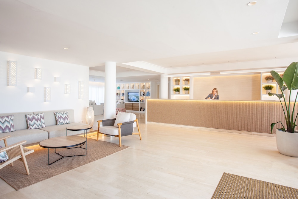 Grupotel Aldea Cala'n Bosch — Hotel rooms in Cala'n Bosch, Balearic Islands