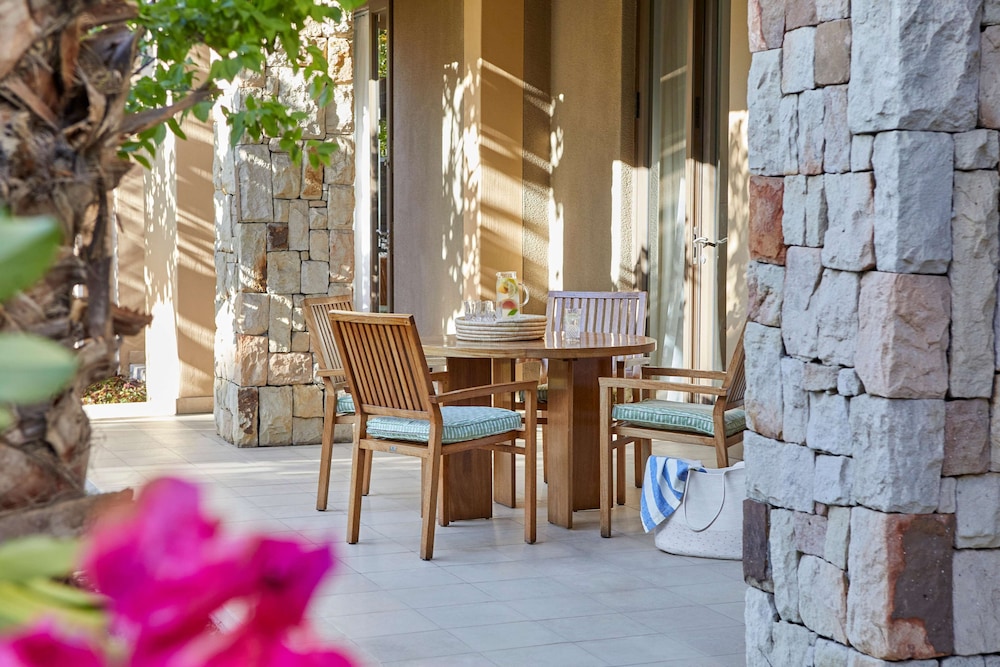 One&Only Cape Town — Outdoor in Cape Town, Western Cape